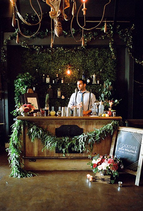 20 Creative Wedding Bar ideas to Inspire