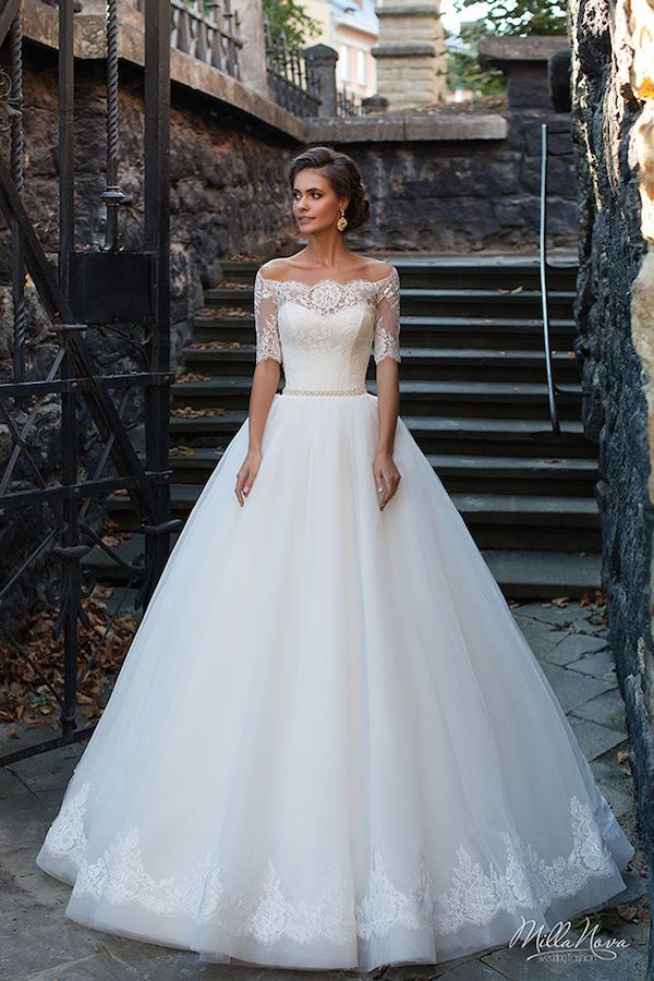 Elegant Off-the-Shoulder Wedding Dresses