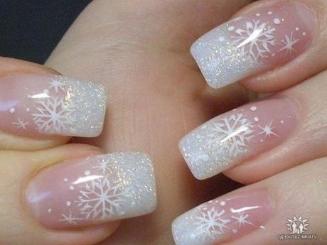Stunning Winter Wedding Nails Ideas
