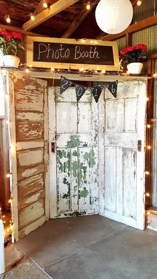 Photo-Booth-Backdrops-For-Your-Wedding