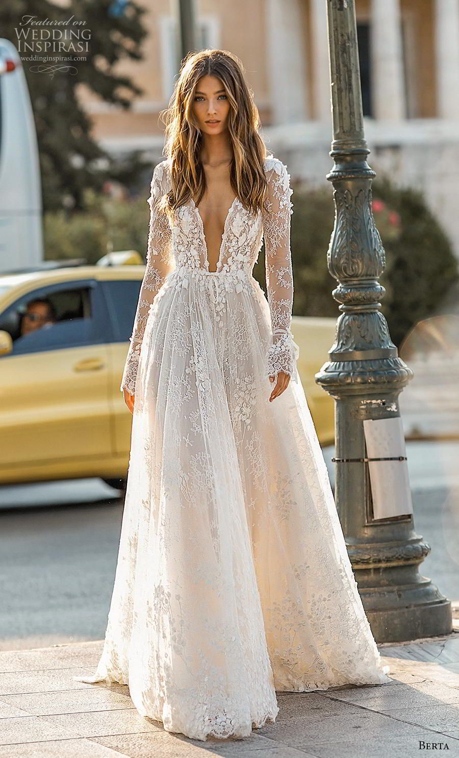Fall Wedding Dresses with Amazing Details