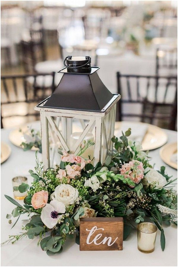 Stunning Lantern Wedding Decorations on a Budget