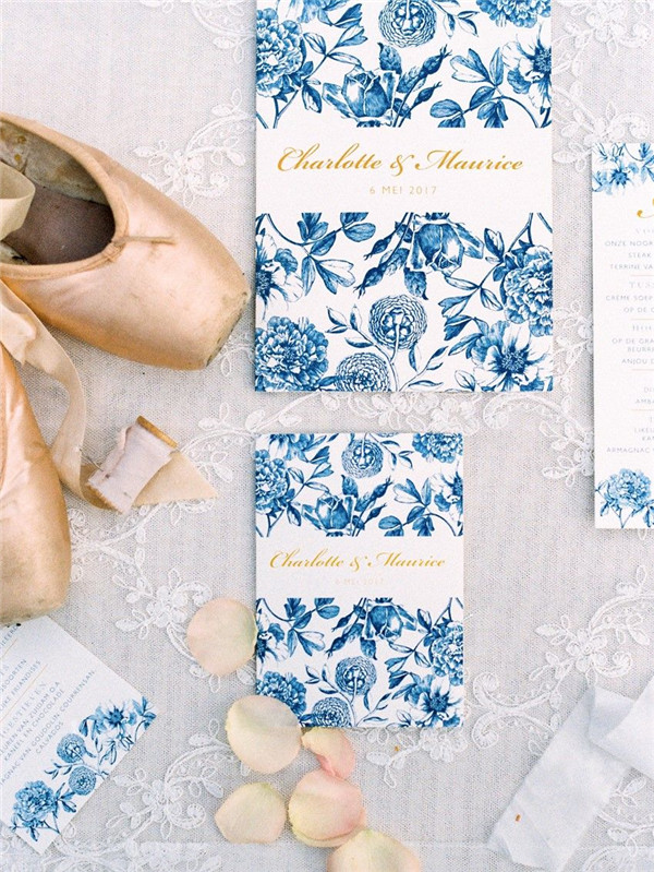blue floral wedding inspiration