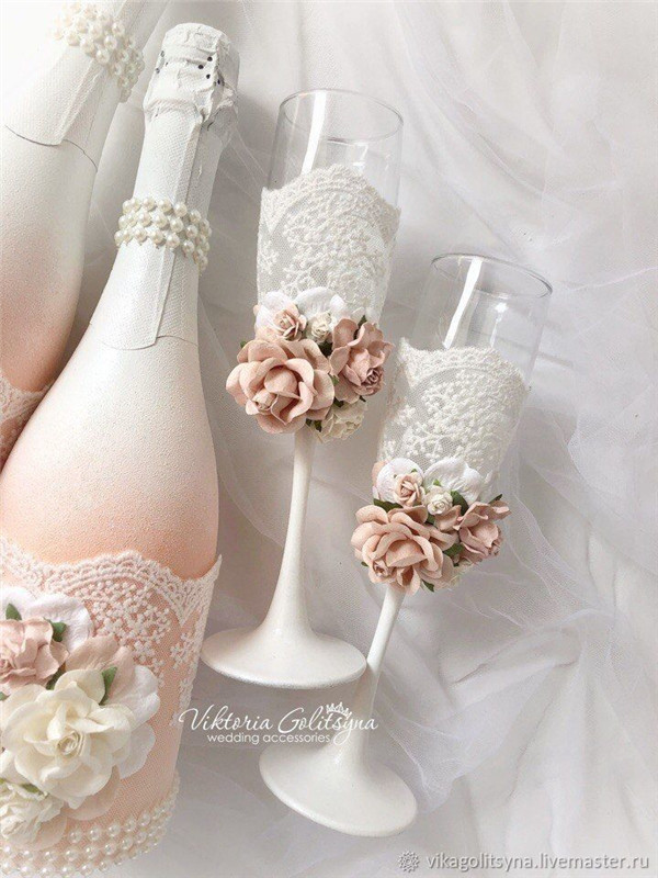 common wedding accessories
